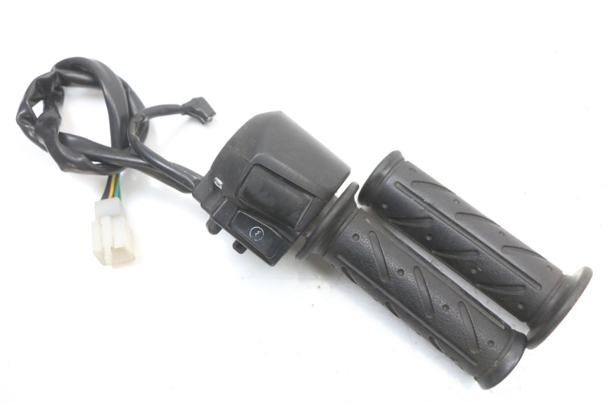 photo de RIGHT SWITCH KYMCO SUPER 8 4T 50 (2021 - 2024)
