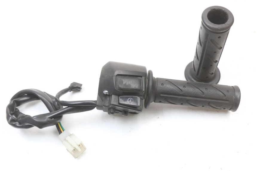 photo de RIGHT SWITCH KYMCO SUPER 8 4T 50 (2021 - 2024)