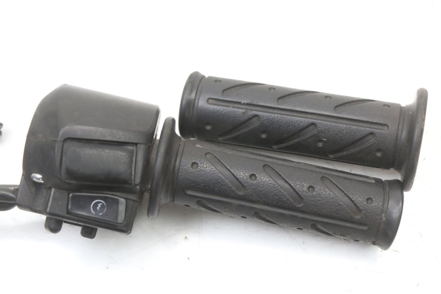 photo de RIGHT SWITCH KYMCO SUPER 8 4T 50 (2021 - 2024)