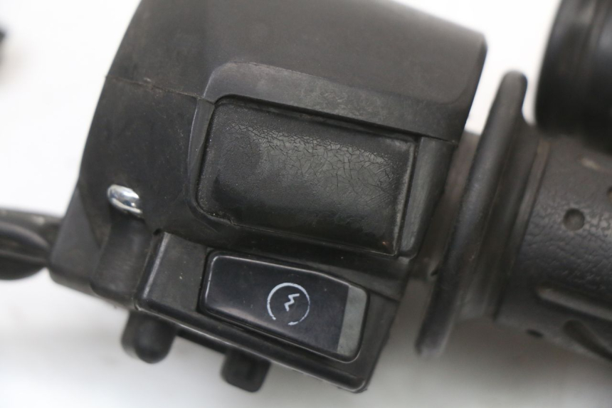 photo de RIGHT SWITCH KYMCO SUPER 8 4T 50 (2021 - 2024)