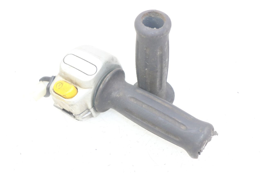 photo de RIGHT HANDLEBAR SWITCH MBK FLIPPER 50 (2004 - 2012)
