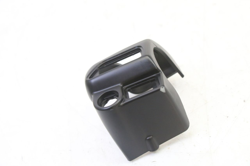 photo de RIGHT SWITCH PIAGGIO MP3 HPE 310 (2024 - 2025)