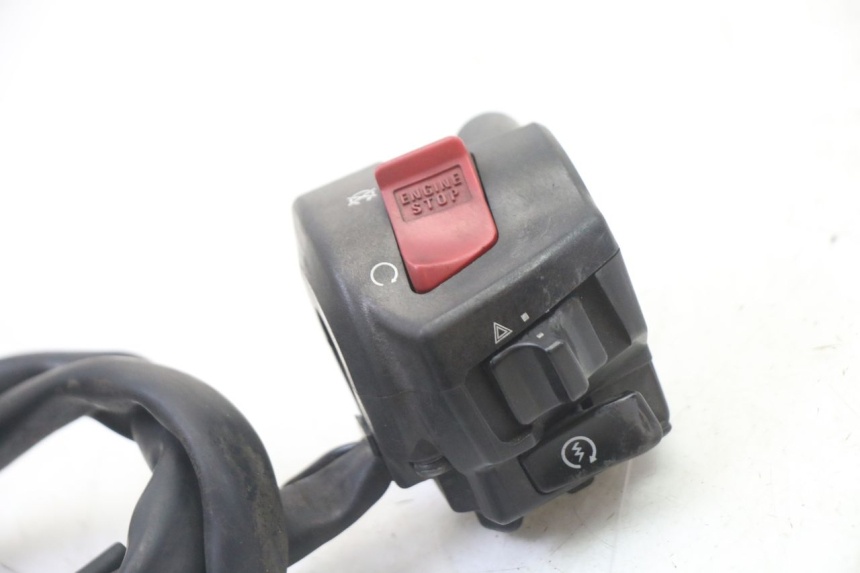 photo de RIGHT SWITCH HONDA NTV DEAUVILLE ABS 700 (2007 - 2016)