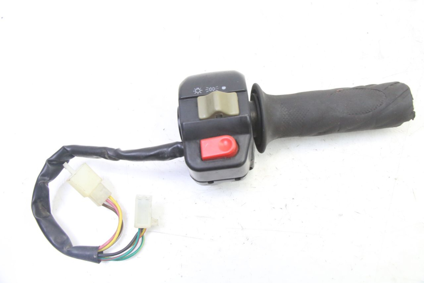 photo de RIGHT HANDLEBAR SWITCH IMF INDUSTRIE PACH 2T 50 (2009 - 2018)