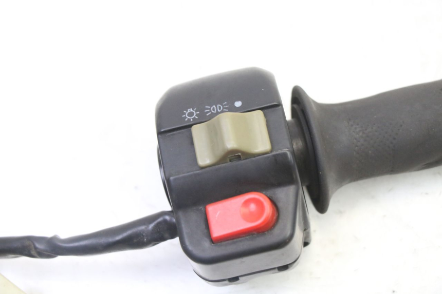 photo de RIGHT HANDLEBAR SWITCH IMF INDUSTRIE PACH 2T 50 (2009 - 2018)