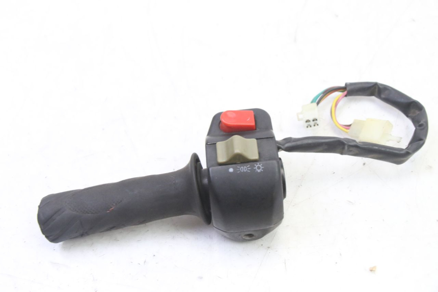 photo de RIGHT HANDLEBAR SWITCH IMF INDUSTRIE PACH 2T 50 (2009 - 2018)