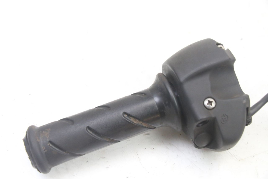 photo de RIGHT HANDLEBAR SWITCH PEUGEOT CITYSTAR 2T 50 (2018 - 2021)