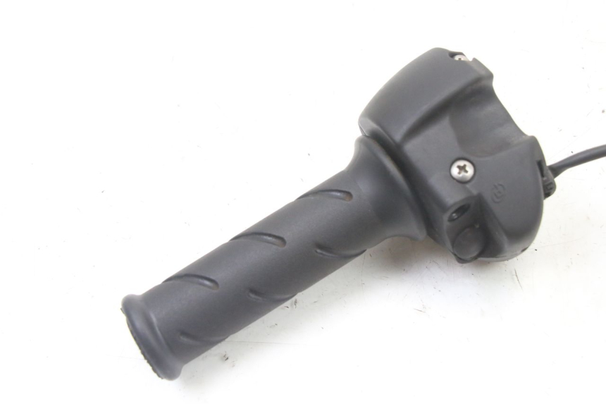 photo de RIGHT HANDLEBAR SWITCH PEUGEOT CITYSTAR 2T 50 (2018 - 2021)