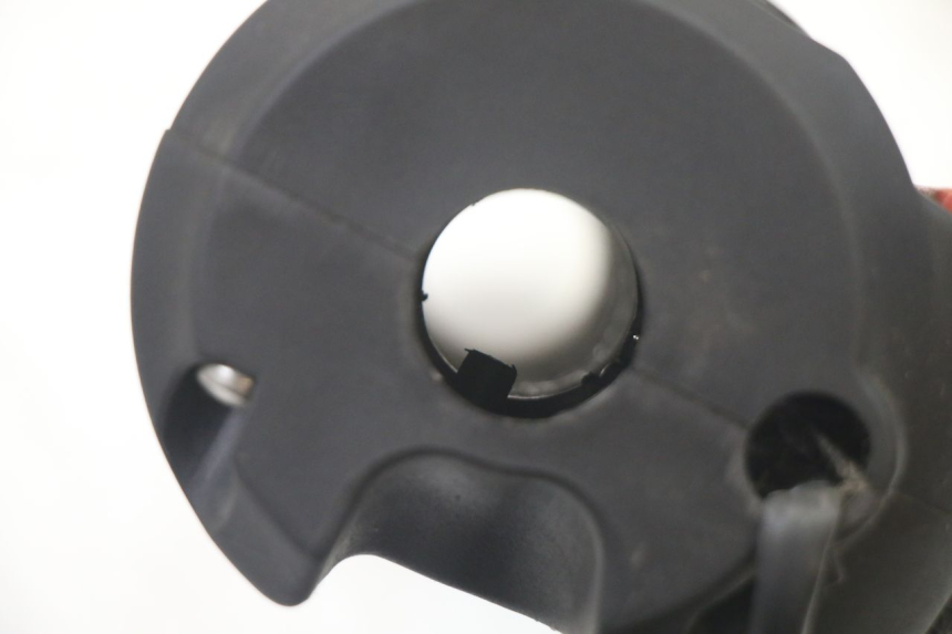 photo de RIGHT HANDLEBAR SWITCH PEUGEOT CITYSTAR 2T 50 (2018 - 2021)