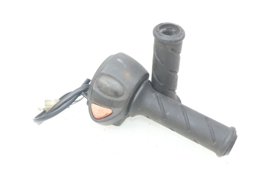 photo de RIGHT HANDLEBAR SWITCH PEUGEOT ELYSTAR 50 (2002 - 2014)