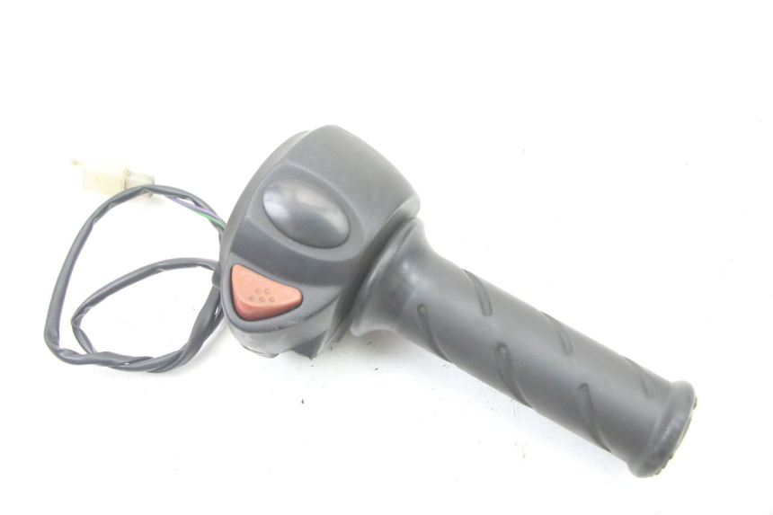 photo de RIGHT HANDLEBAR SWITCH PEUGEOT ELYSTAR 50 (2002 - 2014)