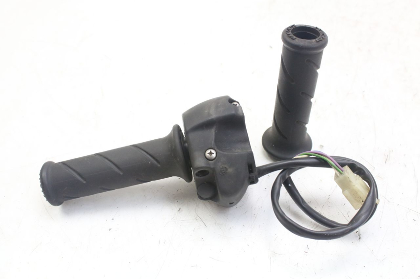photo de RIGHT SWITCH PEUGEOT GEOPOLIS RS 125 (2007 - 2009)