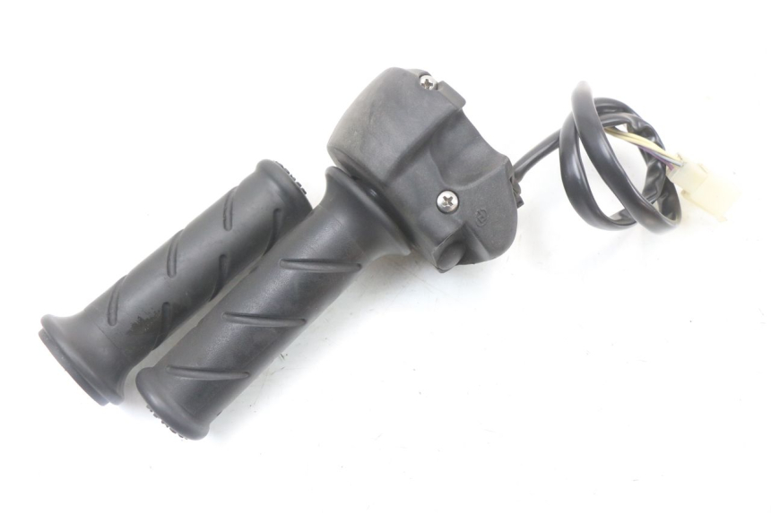photo de RIGHT SWITCH PEUGEOT GEOPOLIS RS 125 (2007 - 2009)