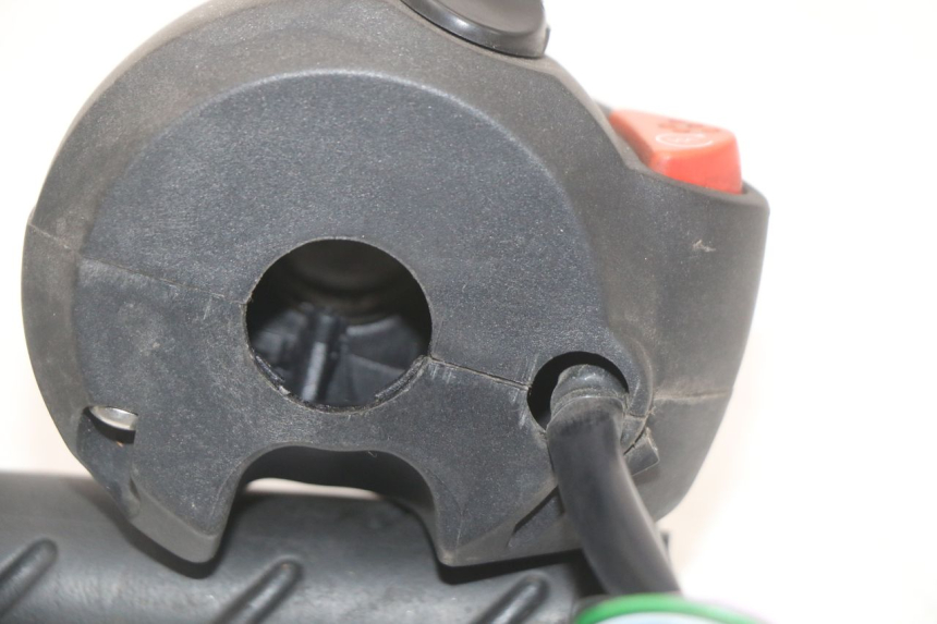 photo de RIGHT SWITCH PEUGEOT GEOPOLIS RS 125 (2007 - 2009)