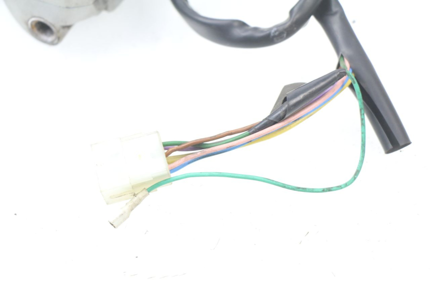 photo de RIGHT SWITCH PEUGEOT LOOXOR 125 (2002 - 2006)