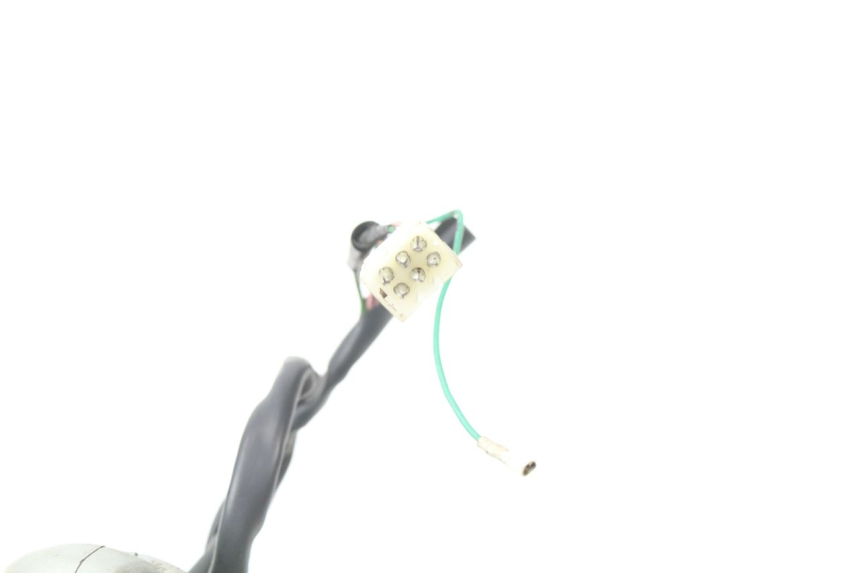 photo de RIGHT SWITCH PEUGEOT LOOXOR 125 (2002 - 2006)