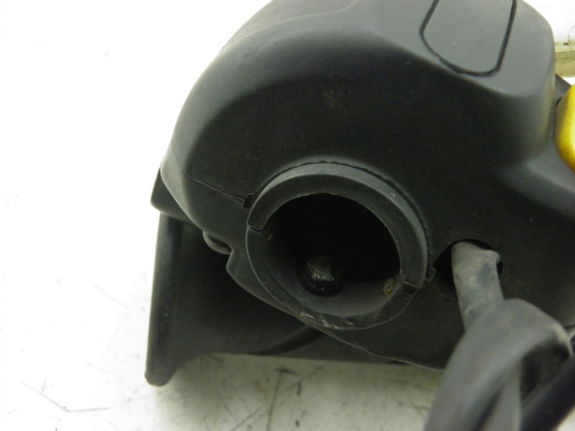 photo de RIGHT HANDLEBAR SWITCH PEUGEOT LUDIX 50 (2008 - 2017)