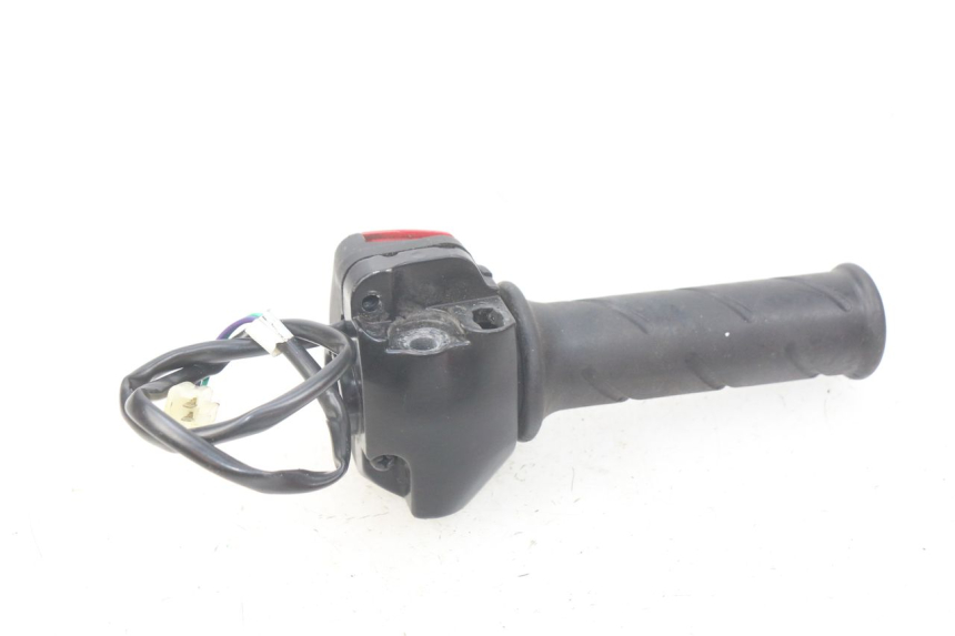 photo de RIGHT HANDLEBAR SWITCH PEUGEOT LUDIX BLASTER 50 (2006 - 2014)