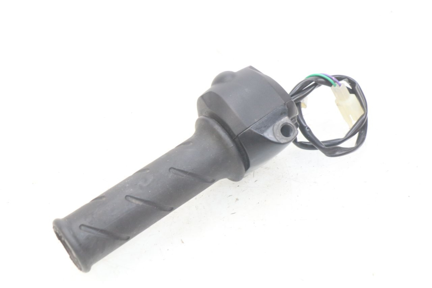 photo de RIGHT HANDLEBAR SWITCH PEUGEOT LUDIX BLASTER 50 (2006 - 2014)