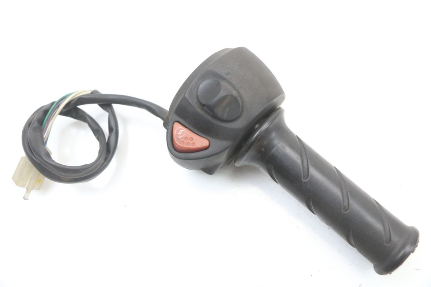 photo de RIGHT HANDLEBAR SWITCH PEUGEOT SATELIS 125 (2010 - 2012)