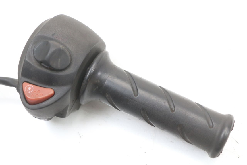 photo de RIGHT HANDLEBAR SWITCH PEUGEOT SATELIS 125 (2010 - 2012)