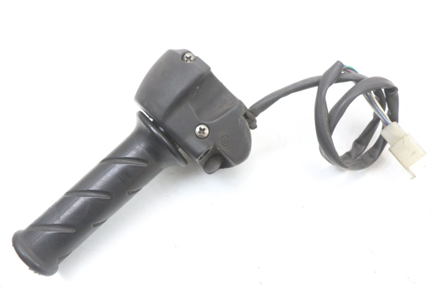 photo de RIGHT HANDLEBAR SWITCH PEUGEOT SATELIS 125 (2010 - 2012)