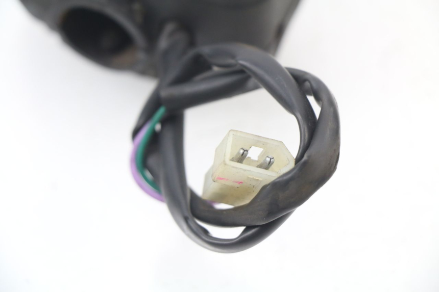 photo de RIGHT SWITCH PEUGEOT SPEEDFIGHT 2 LC 50 (2000 - 2009)