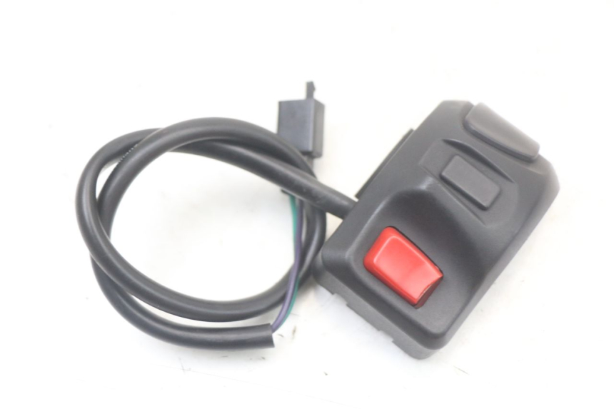 photo de RIGHT SWITCH PEUGEOT STREETZONE 4T 50 (2018 - 2023)