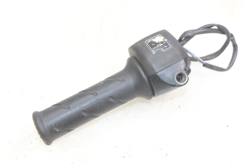 photo de RIGHT HANDLEBAR SWITCH PEUGEOT VIVACITY 50 (2004 - 2009)