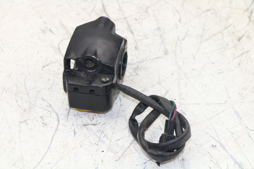 photo de RIGHT HANDLEBAR SWITCH PEUGEOT VIVACITY NEW 4T 50 (2008 - 2017)