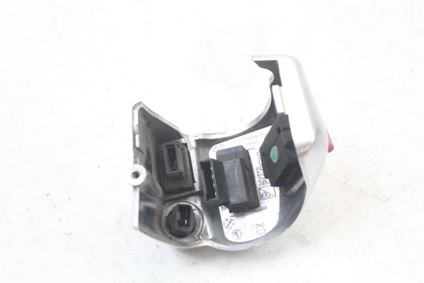 photo de RIGHT SWITCH PIAGGIO MP3 LT 400 (2007 - 2012)