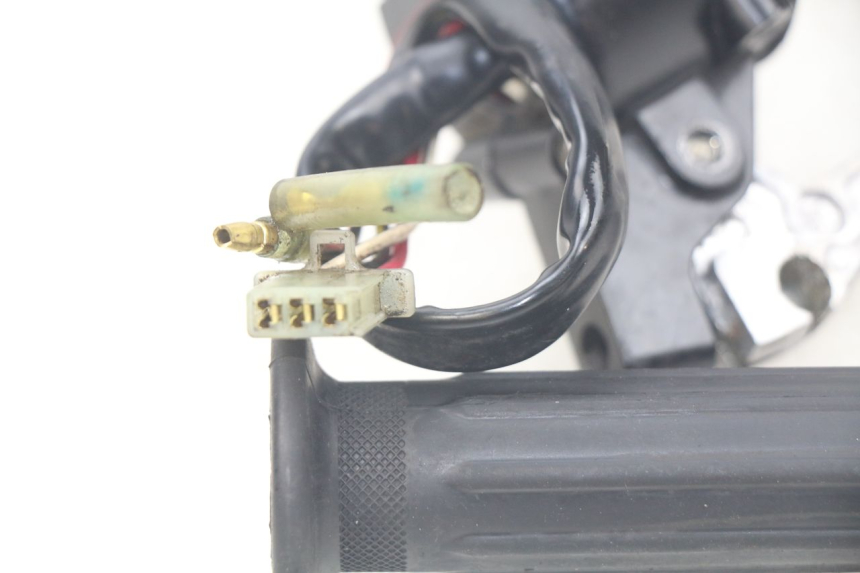 photo de RIGHT HANDLEBAR SWITCH YAMAHA PW 50 (1984 - 2020)