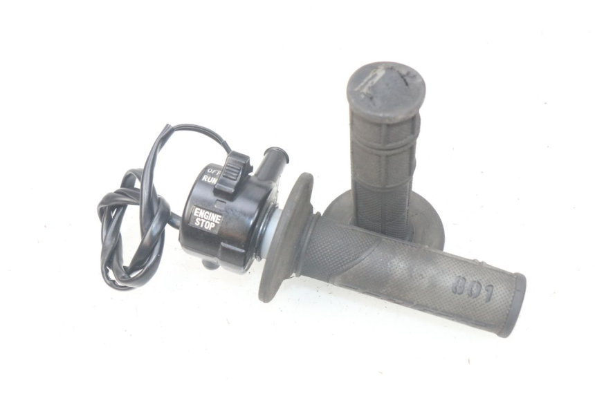 photo de RIGHT HANDLEBAR SWITCH YAMAHA PW 80 (1983 - 2014)