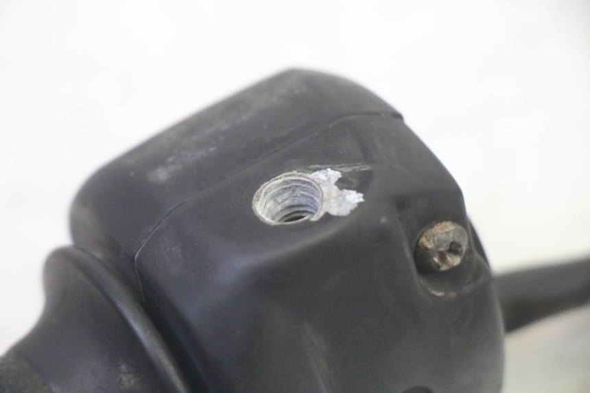 photo de RIGHT HANDLEBAR SWITCH RIDE RACE 2T 50 (2012 - 2017) - Technical close-up