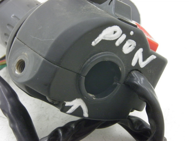 photo de RIGHT SWITCH ROADSIGN WALLABY 50 (2009 - 2014)