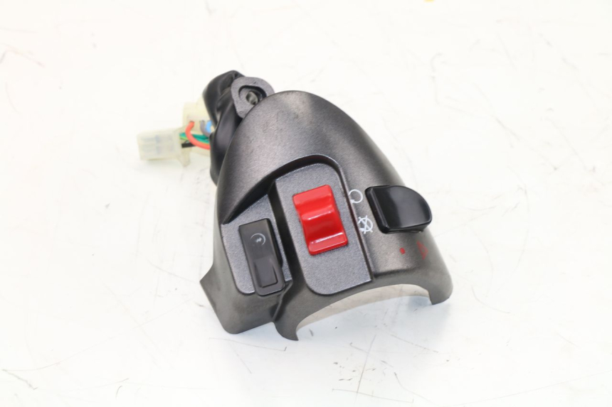 photo de RIGHT SWITCH S-RIDER CAPRI 2T 50 (2010 - 2017)
