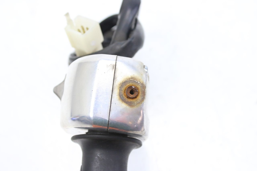 photo de RIGHT HANDLEBAR SWITCH KYMCO SENTO 100 (2008 - 2013)