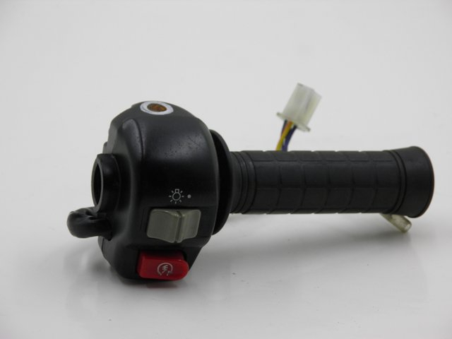 photo de RIGHT SWITCH SMC PAF 50 (2007 - 2007)