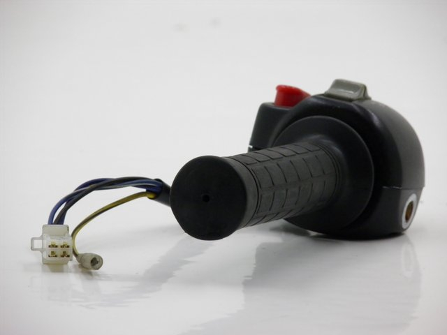 photo de RIGHT SWITCH SMC PAF 50 (2007 - 2007)