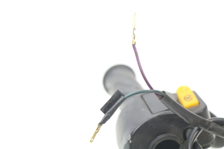 photo de RIGHT HANDLEBAR SWITCH PEUGEOT SPEEDFIGHT 3 AIR 50 (2009 - 2015)