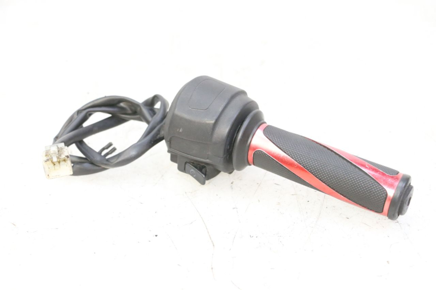 photo de RIGHT SWITCH APRILIA SR R 2T LC 50 (2018 - 2021)