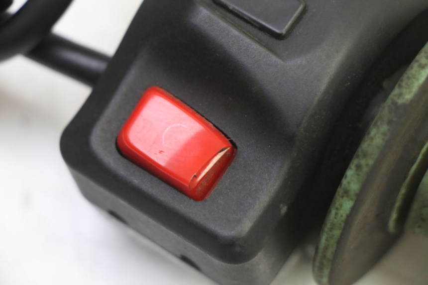 photo de RIGHT SWITCH PEUGEOT STREETZONE I 2T 50 (2018 - 2020)