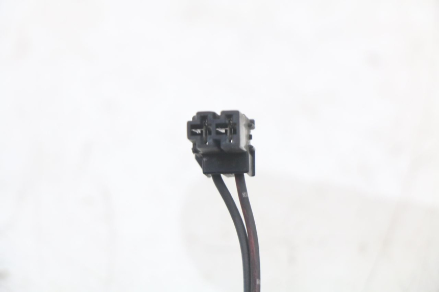 photo de RIGHT HANDLEBAR SWITCH SUZUKI BURGMAN 125 (2007 - 2014)