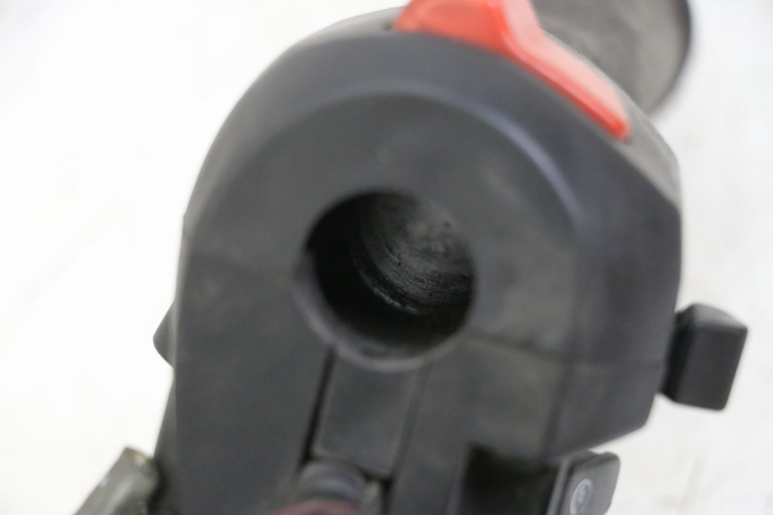 photo de RIGHT SWITCH SUZUKI BURGMAN 125 (2015 - 2017)
