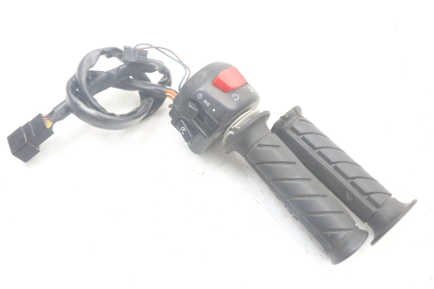 photo de RIGHT HANDLEBAR SWITCH SUZUKI SV N 650 (1999 - 2002)