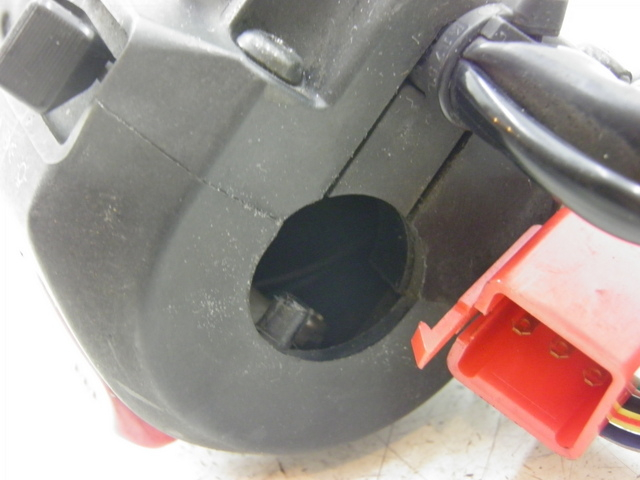photo de RIGHT SWITCH SYM GTS 125 (2005 - 2008)
