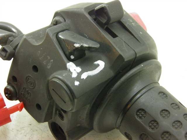 photo de RIGHT SWITCH SYM GTS 125 (2005 - 2008)