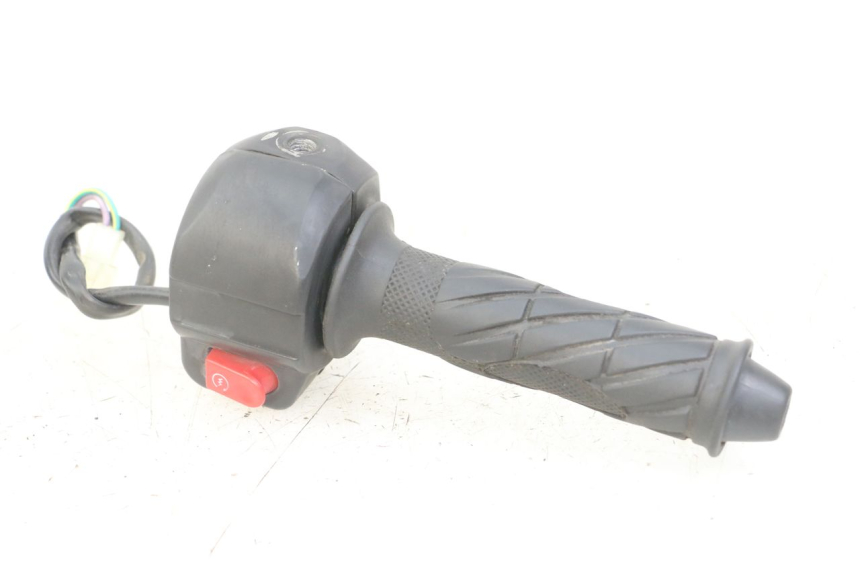 photo de RIGHT HANDLEBAR SWITCH TNT MOTOR ROMA 10' 4T 50 (2019 - 2022)