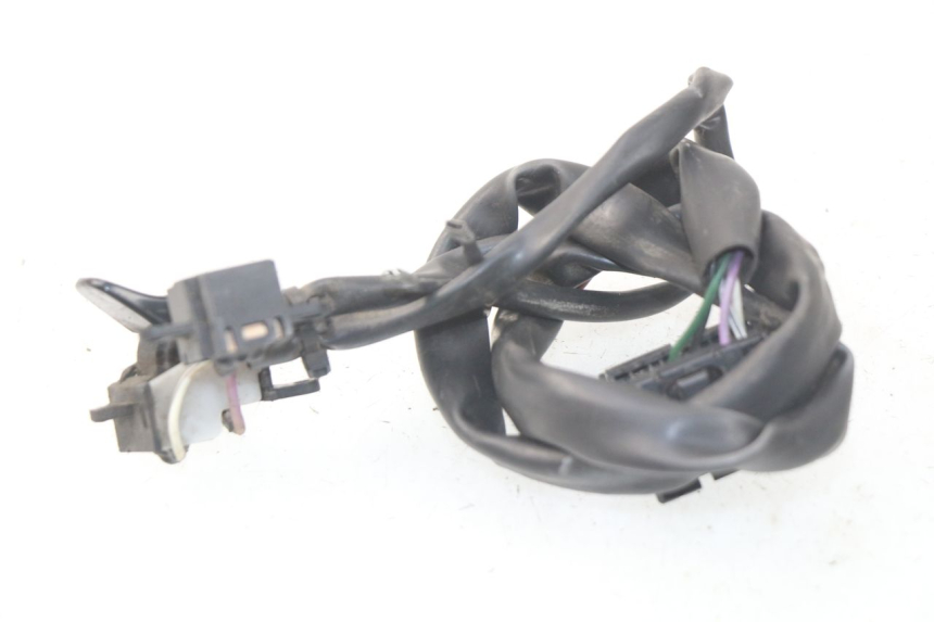 photo de RIGHT HANDLEBAR SWITCH PIAGGIO VESPA SPRINT 2T 50 (2014 - 2018)