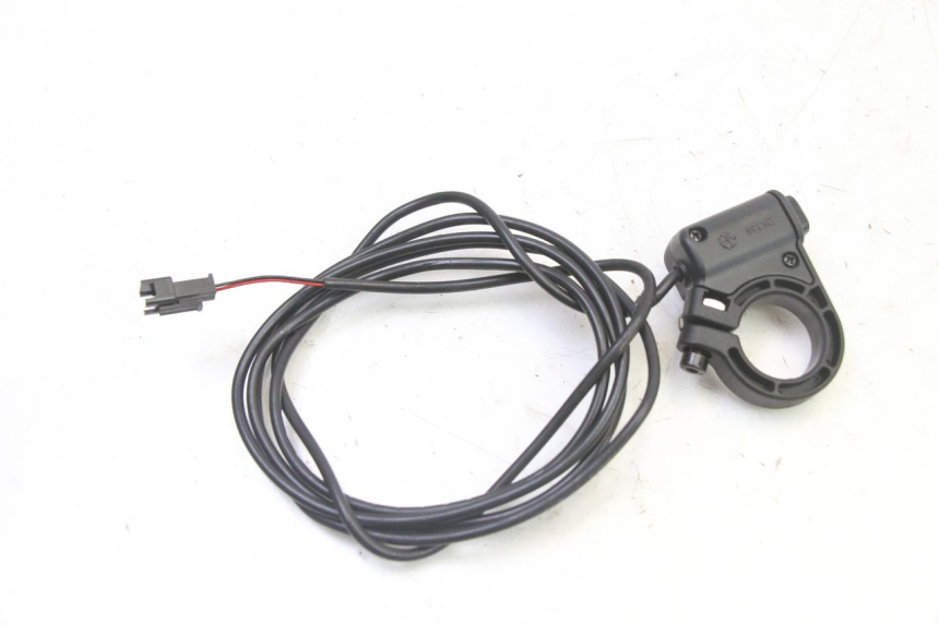 photo de RIGHT SWITCH DUALTRON VICTOR LIMITED 1